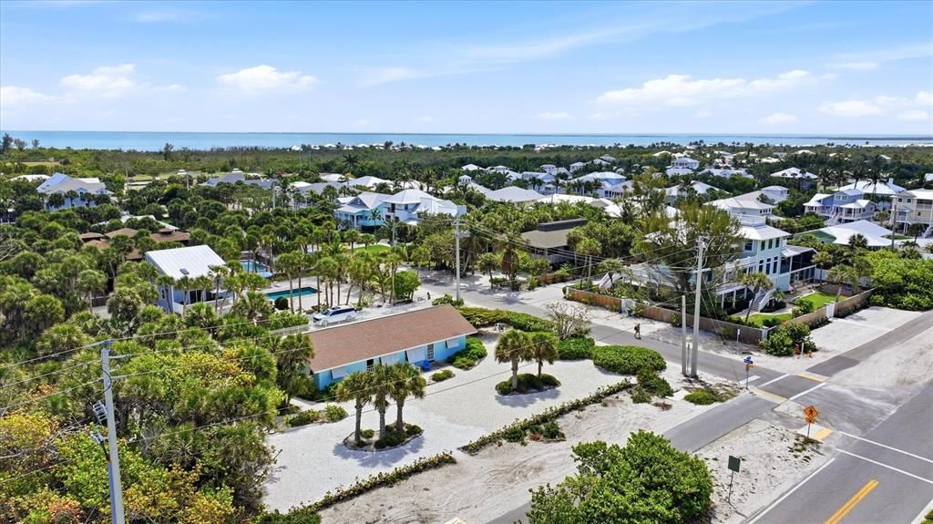 For Sale: $3,450,000 (0.39 acres)