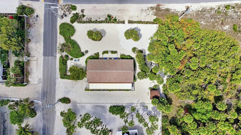 For Sale: $3,450,000 (0.39 acres)