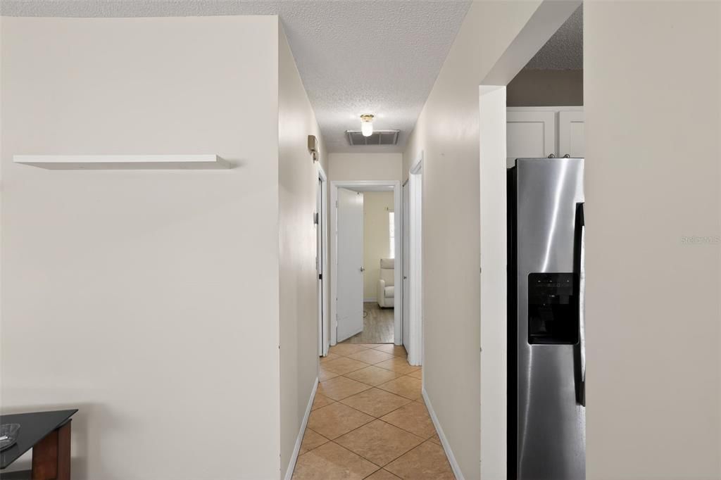 Activo con contrato: $84,900 (2 camas, 2 baños, 984 Pies cuadrados)