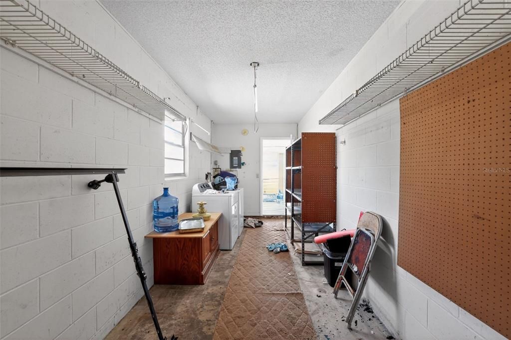 Activo con contrato: $84,900 (2 camas, 2 baños, 984 Pies cuadrados)
