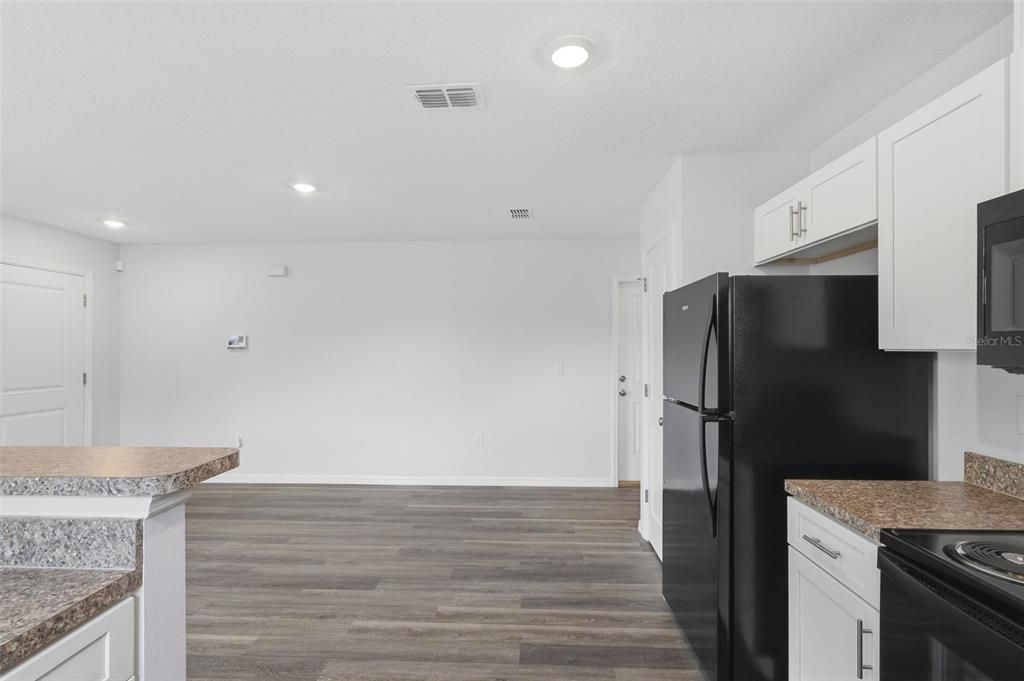 For Sale: $314,900 (3 beds, 2 baths, 1110 Square Feet)