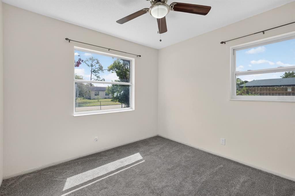 For Sale: $215,000 (3 beds, 1 baths, 1151 Square Feet)