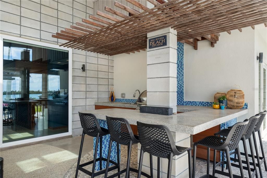 En Venta: $4,200,000 (3 camas, 3 baños, 2165 Pies cuadrados)