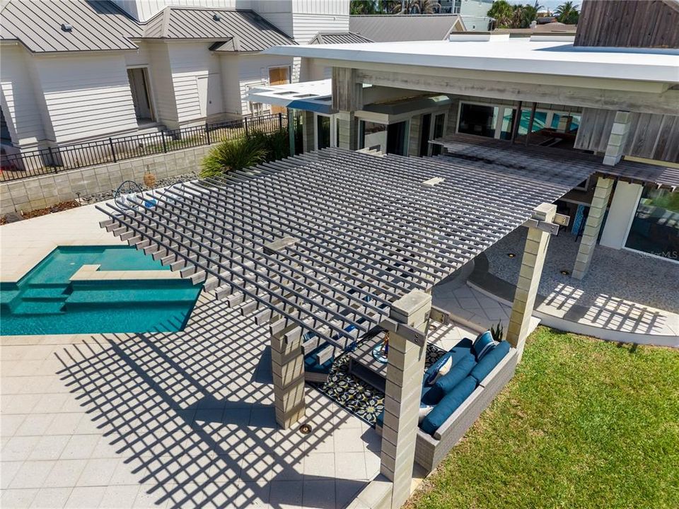 En Venta: $4,200,000 (3 camas, 3 baños, 2165 Pies cuadrados)