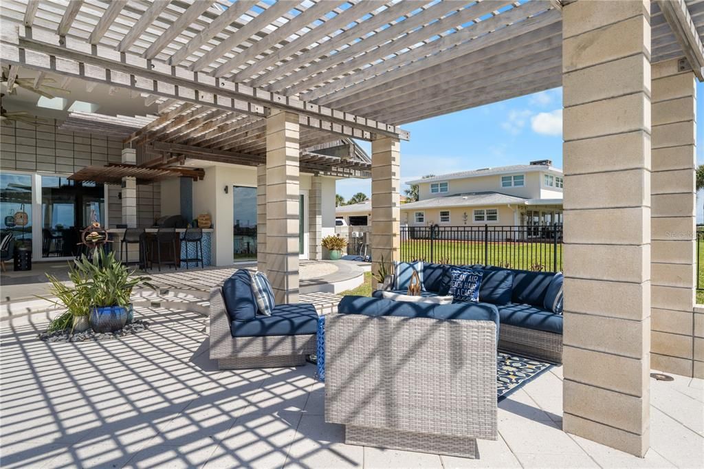 En Venta: $4,200,000 (3 camas, 3 baños, 2165 Pies cuadrados)