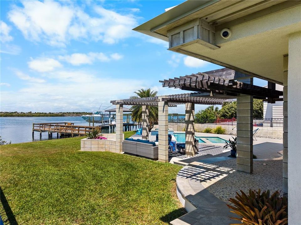 En Venta: $4,200,000 (3 camas, 3 baños, 2165 Pies cuadrados)