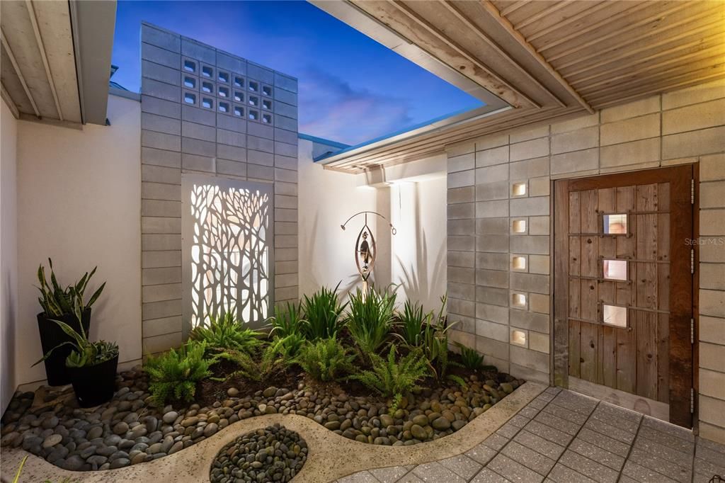 En Venta: $4,200,000 (3 camas, 3 baños, 2165 Pies cuadrados)