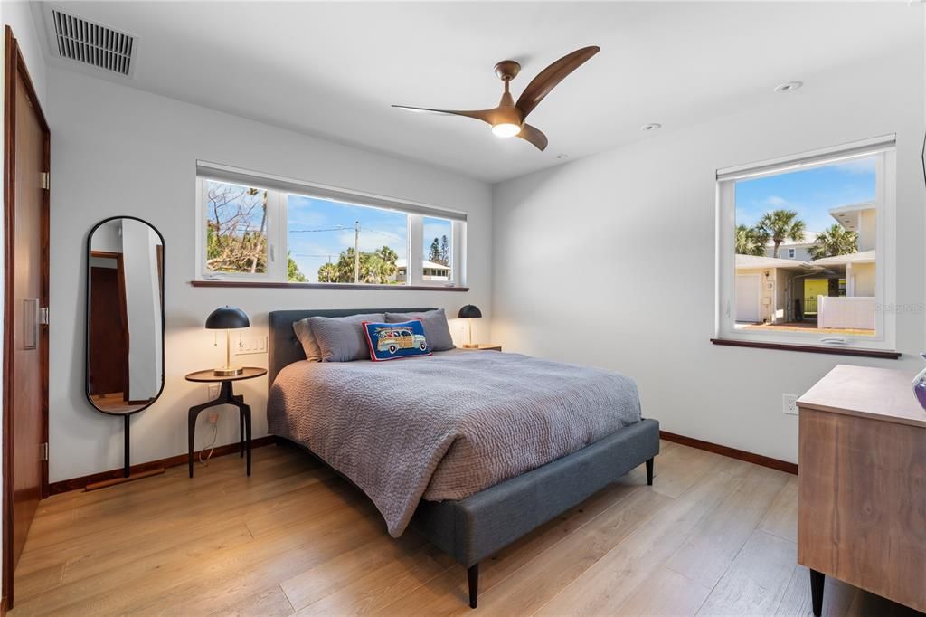 En Venta: $4,200,000 (3 camas, 3 baños, 2165 Pies cuadrados)