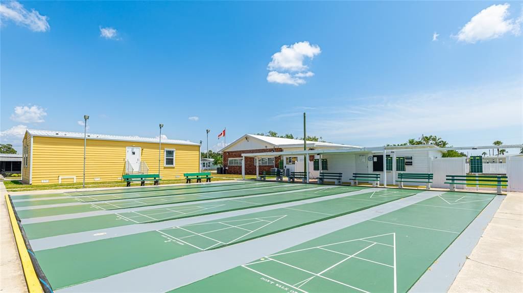 For Sale: $85,000 (1 beds, 1 baths, 624 Square Feet)