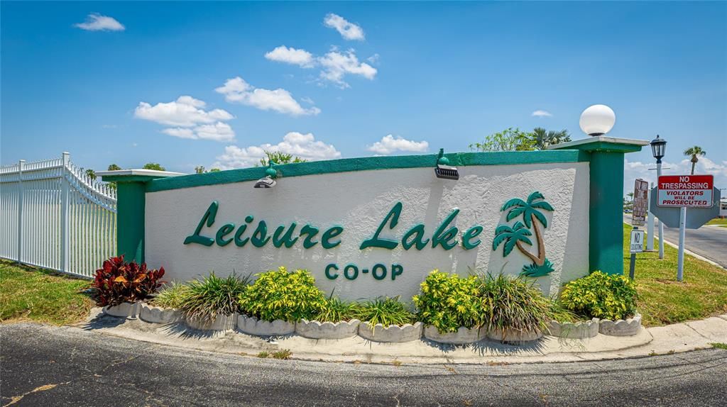 For Sale: $85,000 (1 beds, 1 baths, 624 Square Feet)