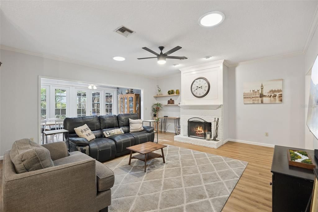Active With Contract: $650,000 (4 beds, 3 baths, 2242 Square Feet)