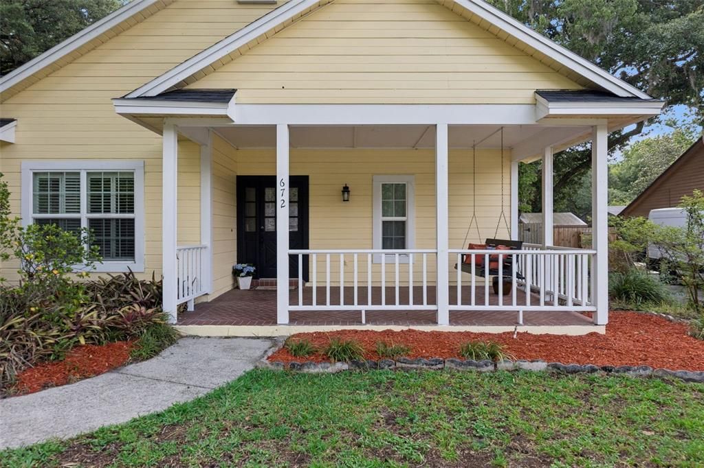 Active With Contract: $650,000 (4 beds, 3 baths, 2242 Square Feet)