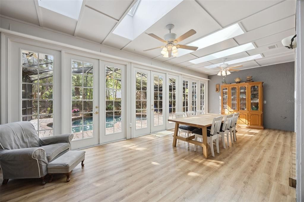 Active With Contract: $650,000 (4 beds, 3 baths, 2242 Square Feet)