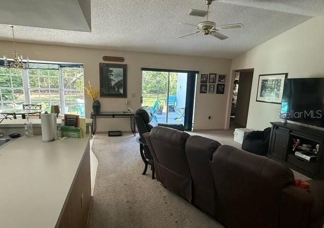Active With Contract: $294,500 (3 beds, 2 baths, 2019 Square Feet)