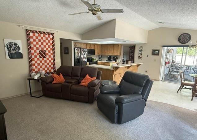 Active With Contract: $294,500 (3 beds, 2 baths, 2019 Square Feet)