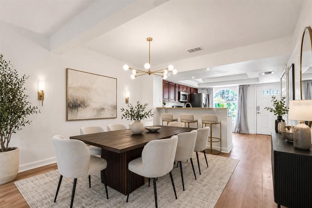 Activo con contrato: $229,999 (2 camas, 2 baños, 1088 Pies cuadrados)