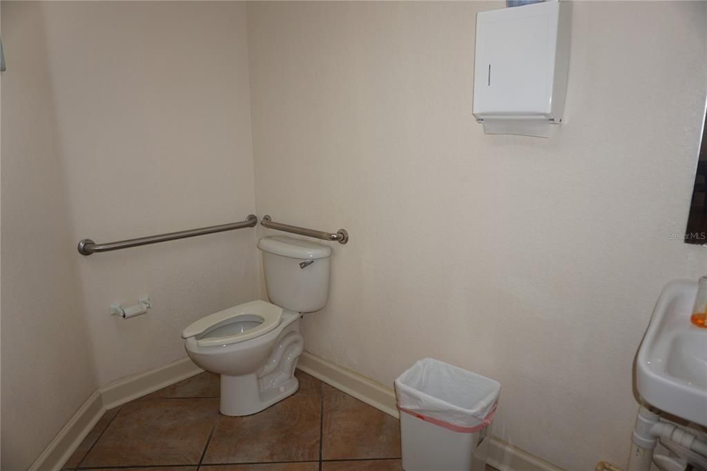 For Sale: $2,000,000 (0 beds, 0 baths, 4040 Square Feet)