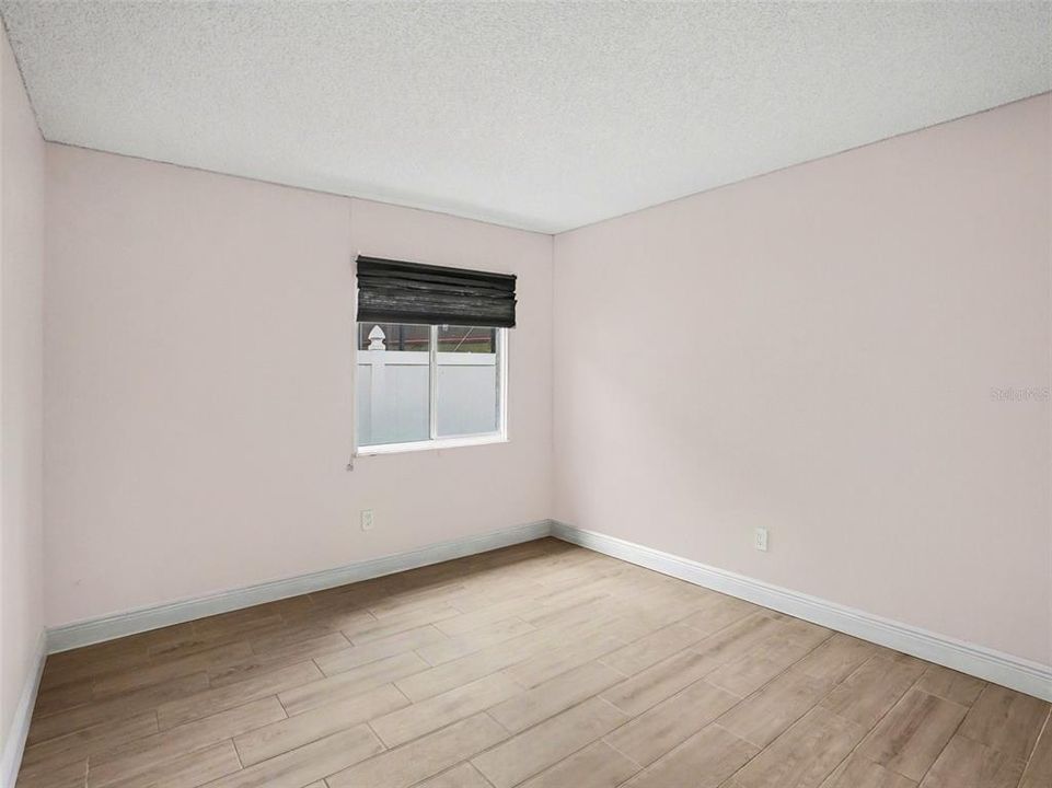 Под контрактом: $459,900 (4 спален, 2 ванн, 1808 Квадратных фут)