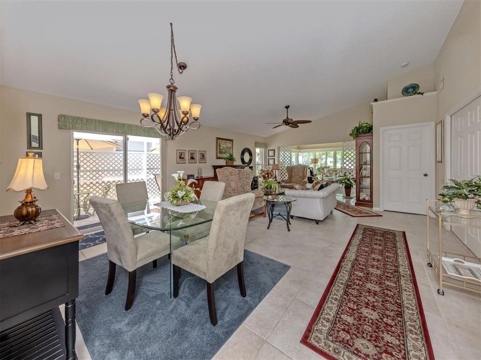 For Sale: $385,000 (3 beds, 2 baths, 1735 Square Feet)