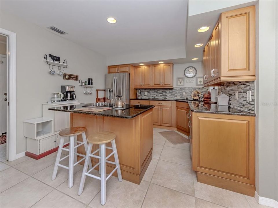 For Sale: $385,000 (3 beds, 2 baths, 1735 Square Feet)