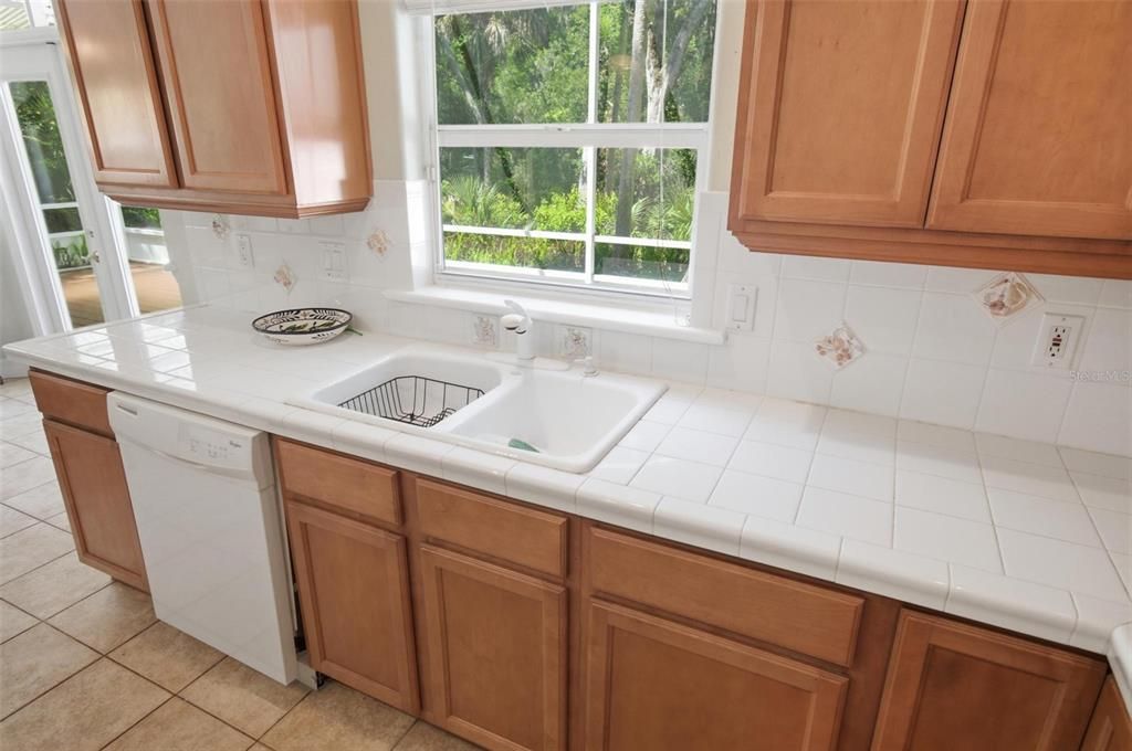En Venta: $449,900 (3 camas, 2 baños, 1847 Pies cuadrados)