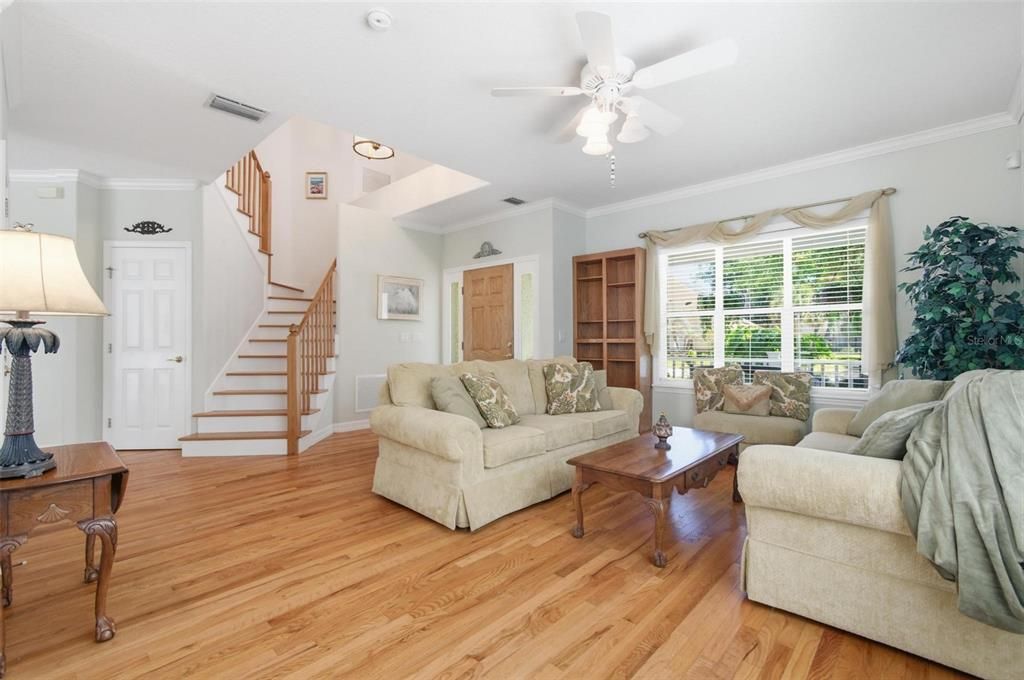 En Venta: $449,900 (3 camas, 2 baños, 1847 Pies cuadrados)