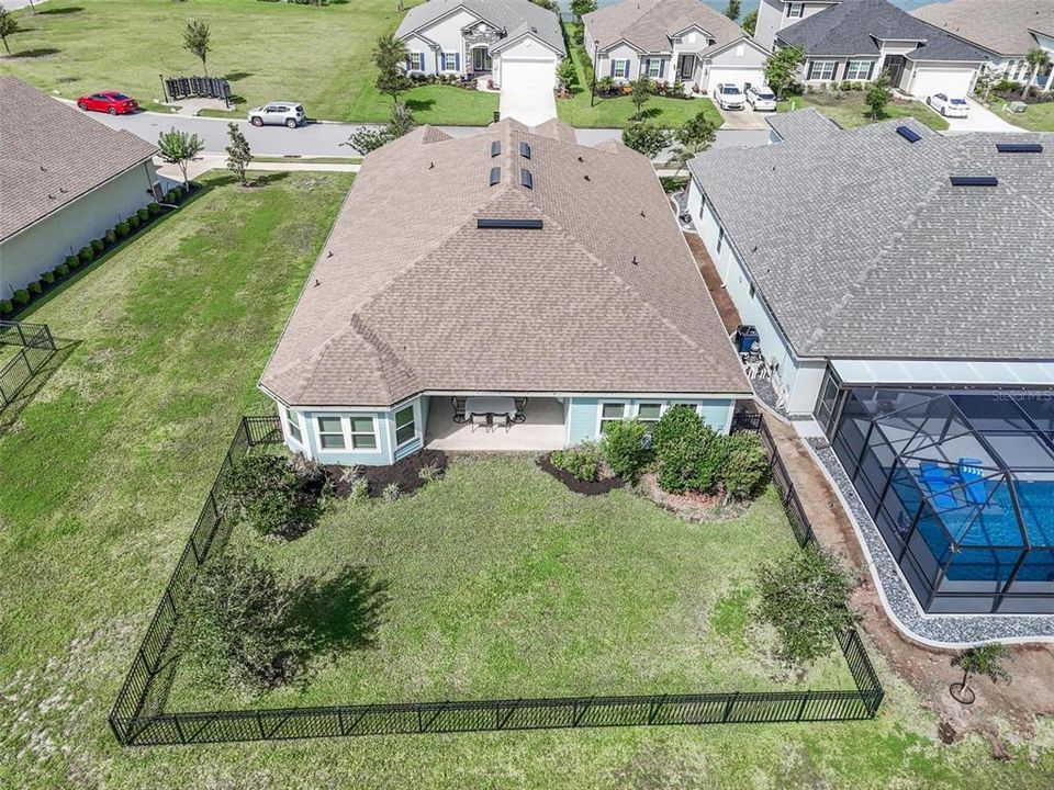 En Venta: $499,900 (4 camas, 3 baños, 2763 Pies cuadrados)