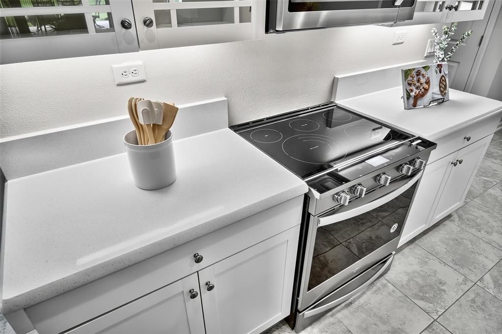En Venta: $499,900 (4 camas, 3 baños, 2763 Pies cuadrados)