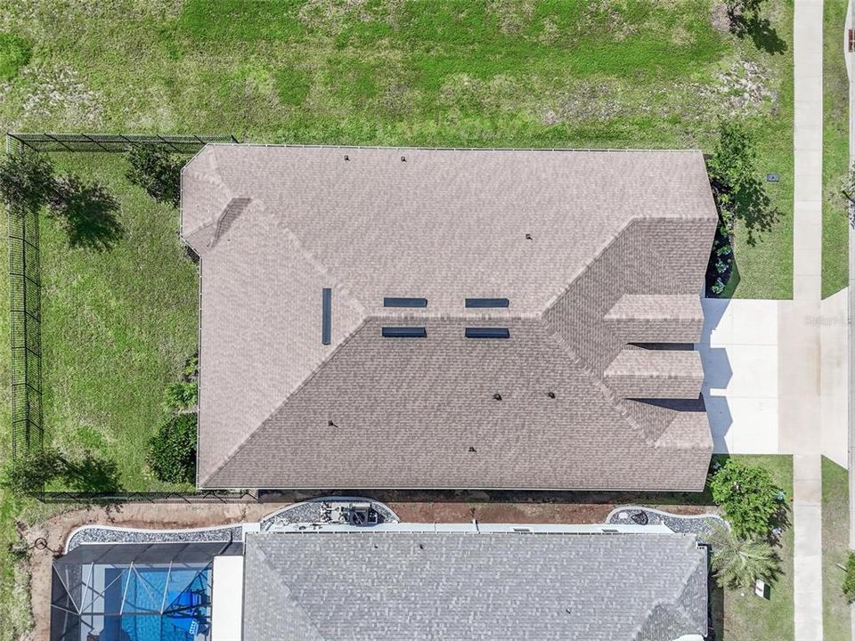 En Venta: $499,900 (4 camas, 3 baños, 2763 Pies cuadrados)