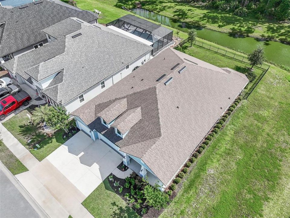 En Venta: $499,900 (4 camas, 3 baños, 2763 Pies cuadrados)