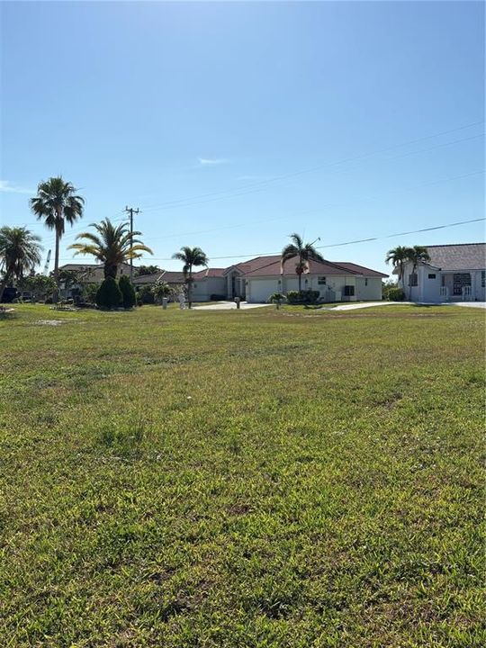 For Sale: $299,900 (0.22 acres)
