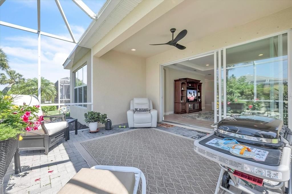 En Venta: $434,900 (3 camas, 2 baños, 1926 Pies cuadrados)