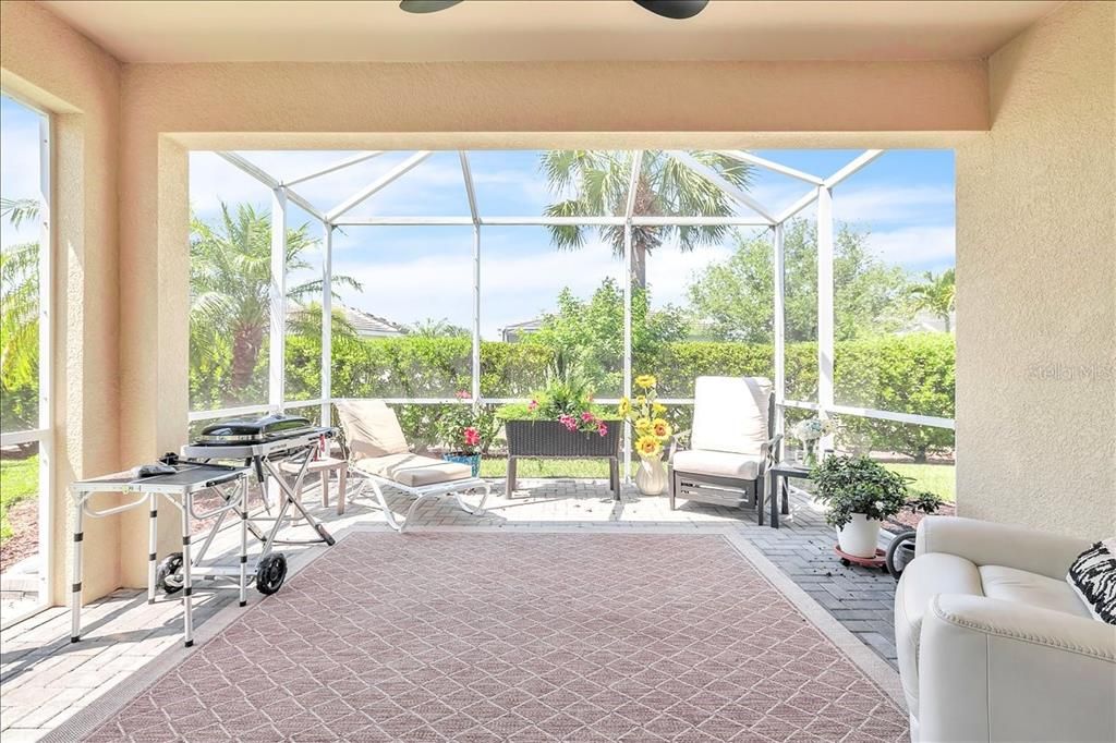 En Venta: $434,900 (3 camas, 2 baños, 1926 Pies cuadrados)