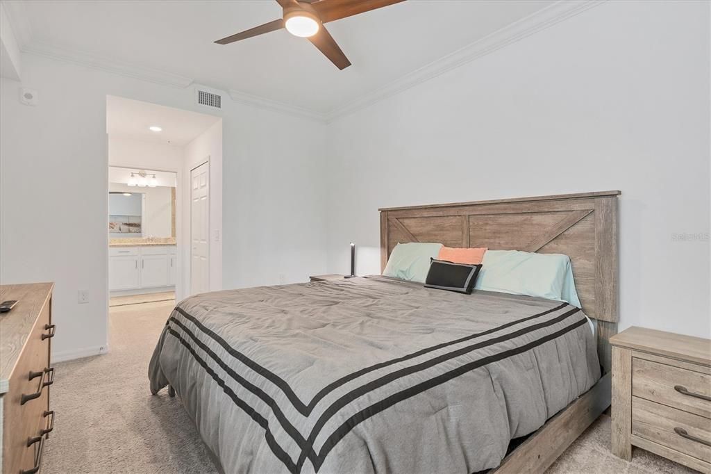 For Rent: $6,000 (2 beds, 2 baths, 1154 Square Feet)