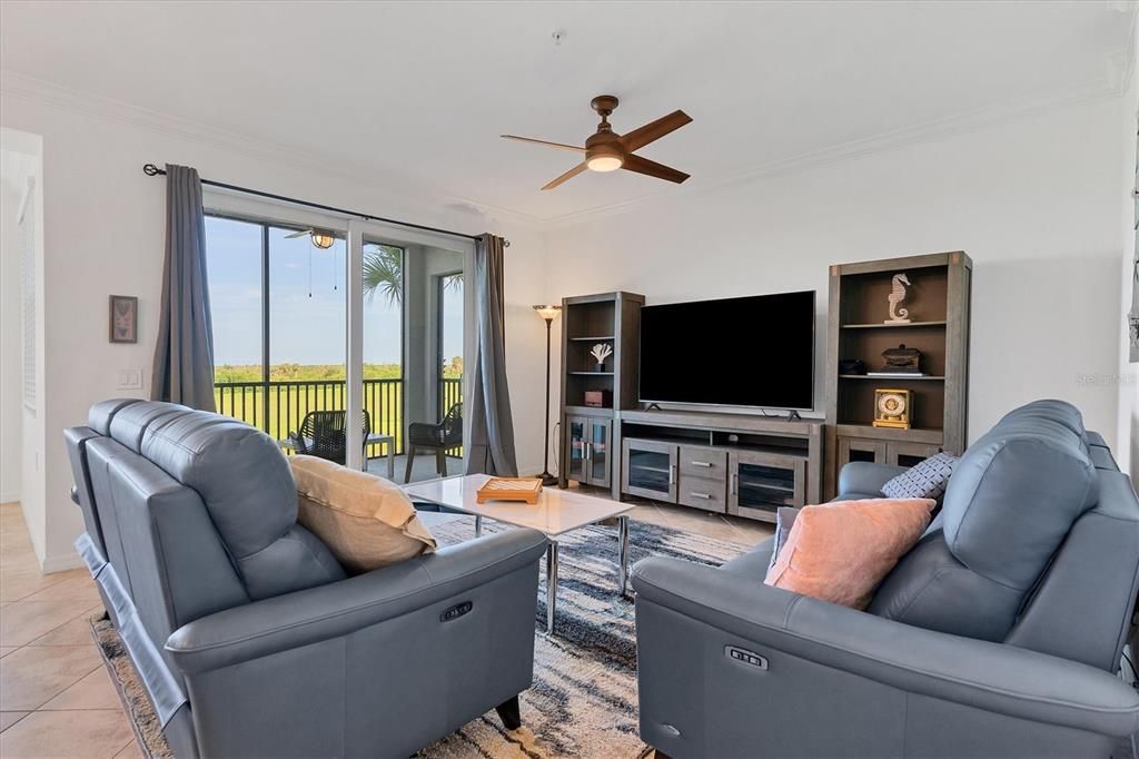 For Rent: $6,000 (2 beds, 2 baths, 1154 Square Feet)