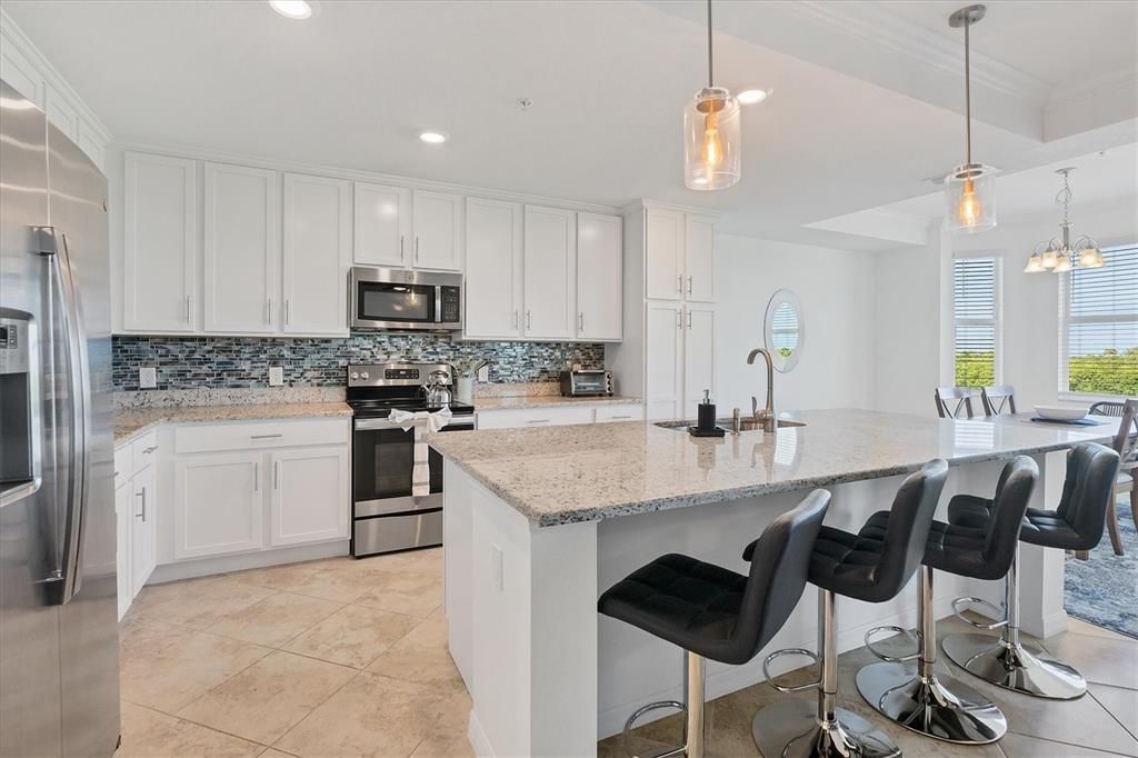 For Rent: $6,000 (2 beds, 2 baths, 1154 Square Feet)