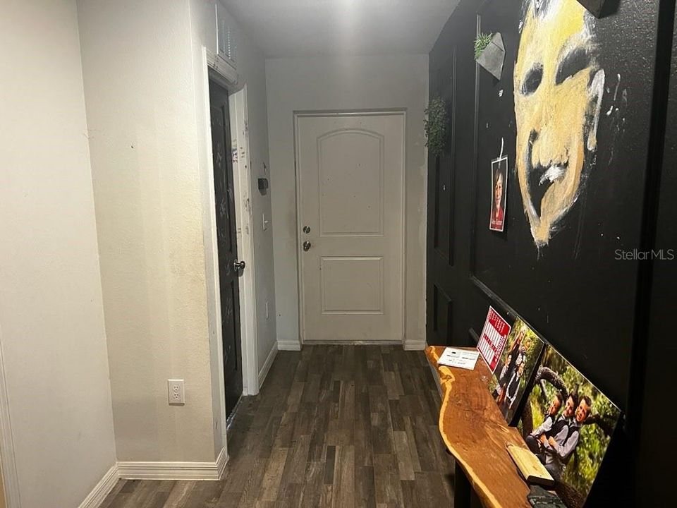 For Sale: $250,000 (3 beds, 2 baths, 1246 Square Feet)