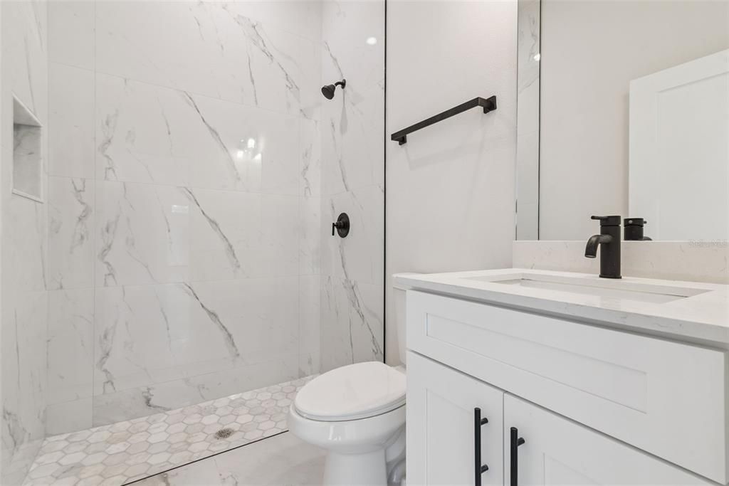 Active With Contract: $365,000 (4 beds, 3 baths, 1931 Square Feet)