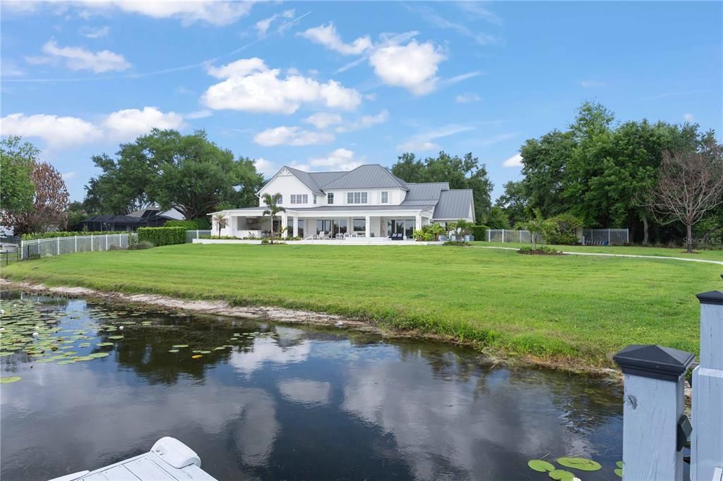 For Sale: $3,799,000 (5 beds, 5 baths, 5450 Square Feet)