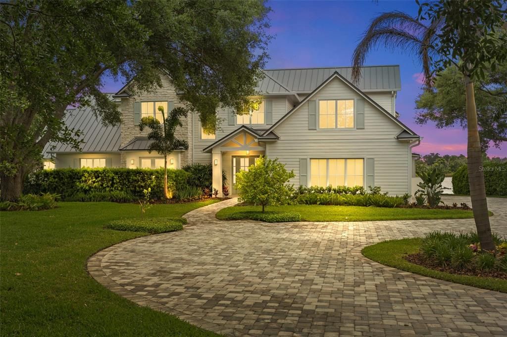 For Sale: $3,799,000 (5 beds, 5 baths, 5450 Square Feet)