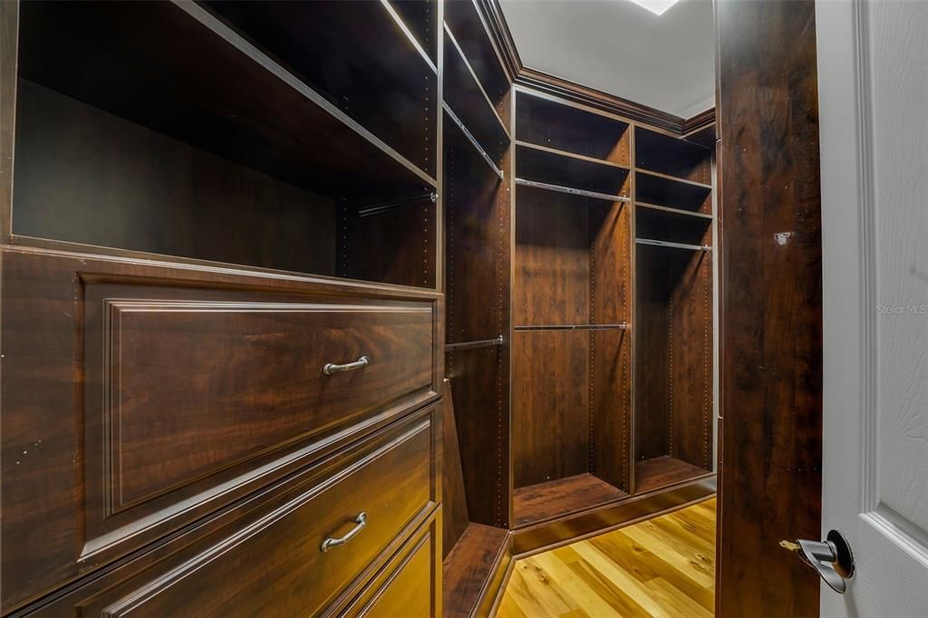 На продажу: $2,800,000 (5 спален, 5 ванн, 5435 Квадратных фут)