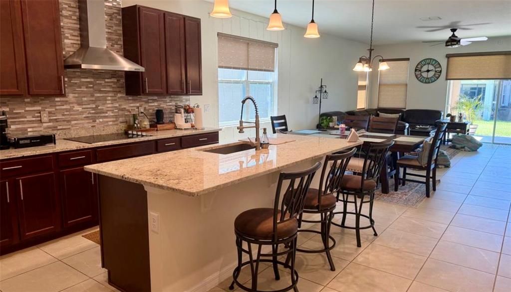Active With Contract: $2,850 (4 beds, 3 baths, 2030 Square Feet)
