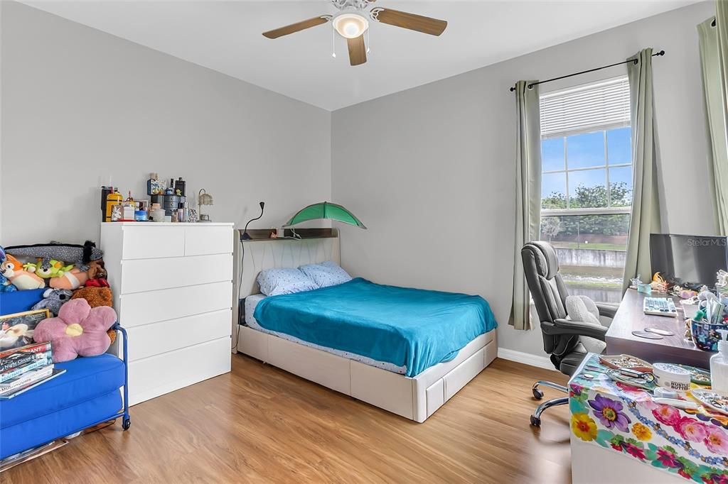 En Venta: $249,900 (3 camas, 2 baños, 1234 Pies cuadrados)