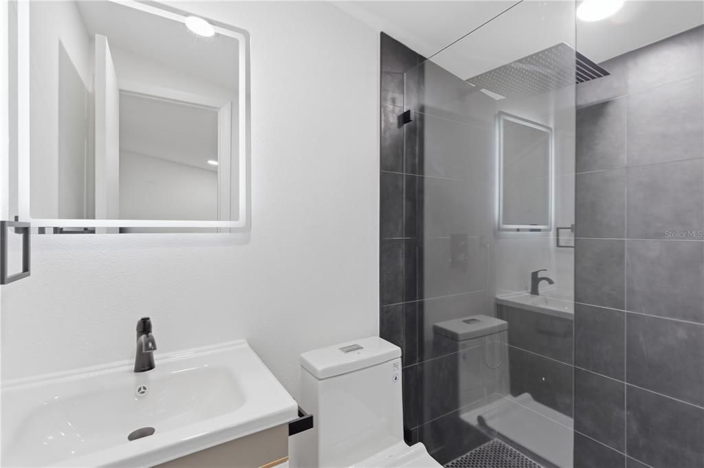 Active With Contract: $3,000 (4 beds, 3 baths, 1795 Square Feet)