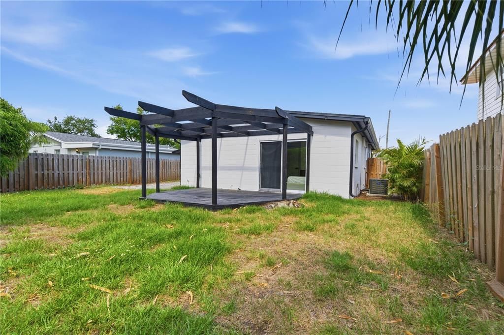 Active With Contract: $3,000 (4 beds, 3 baths, 1795 Square Feet)