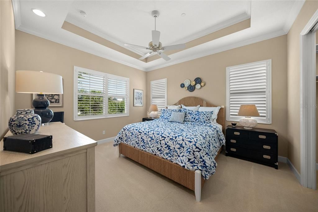 Active With Contract: $795,000 (2 beds, 2 baths, 2002 Square Feet)
