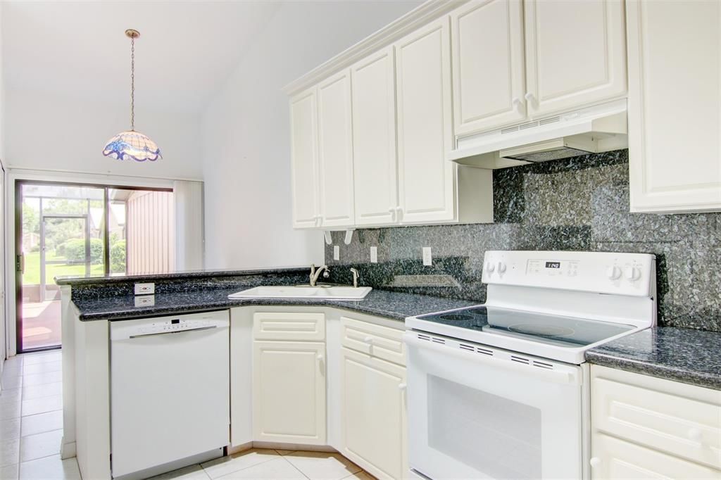 En Venta: $349,000 (3 camas, 2 baños, 1734 Pies cuadrados)