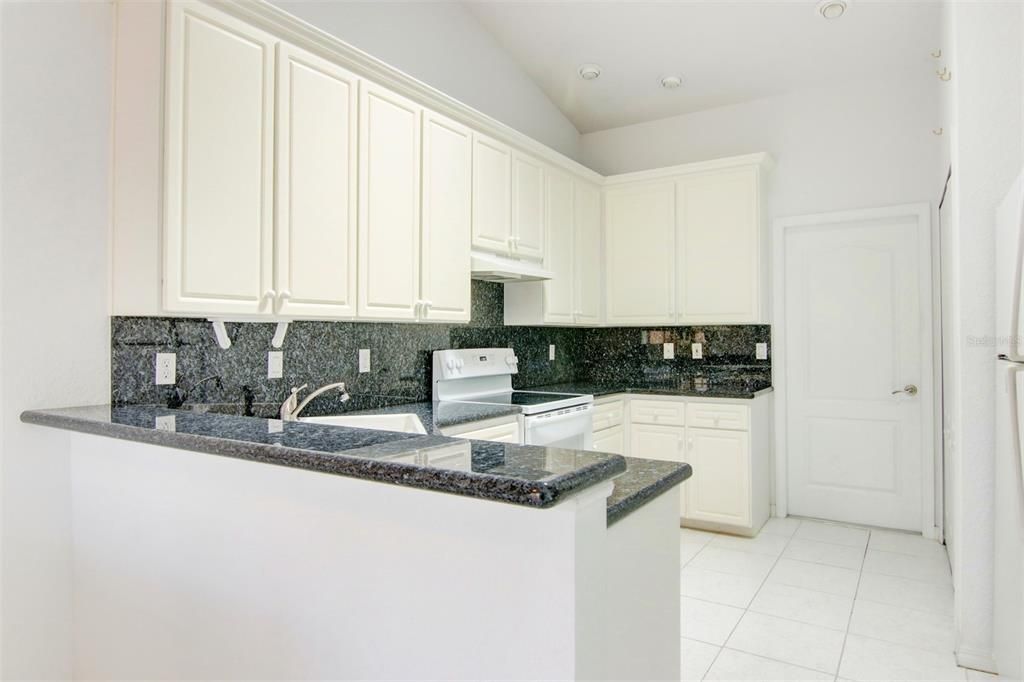En Venta: $349,000 (3 camas, 2 baños, 1734 Pies cuadrados)