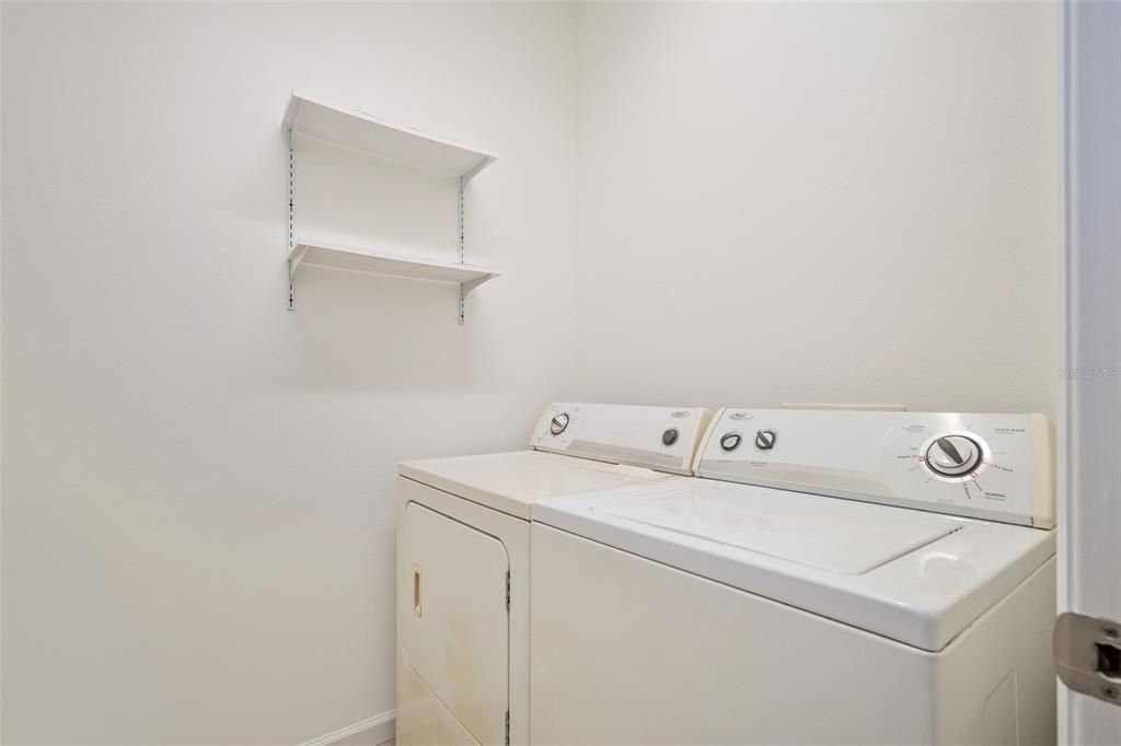 En Venta: $283,000 (2 camas, 2 baños, 1632 Pies cuadrados)