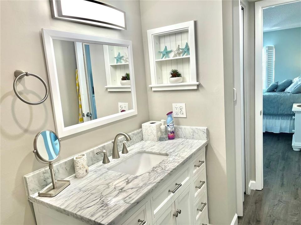 For Rent: $1,750 (1 beds, 1 baths, 860 Square Feet)